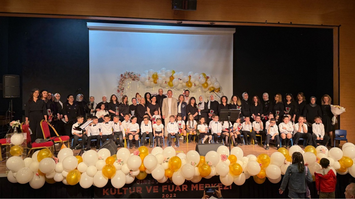 AİLEMLE EĞİTİM YOLCULUĞUM